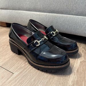 Elegant Black Loafers for Women